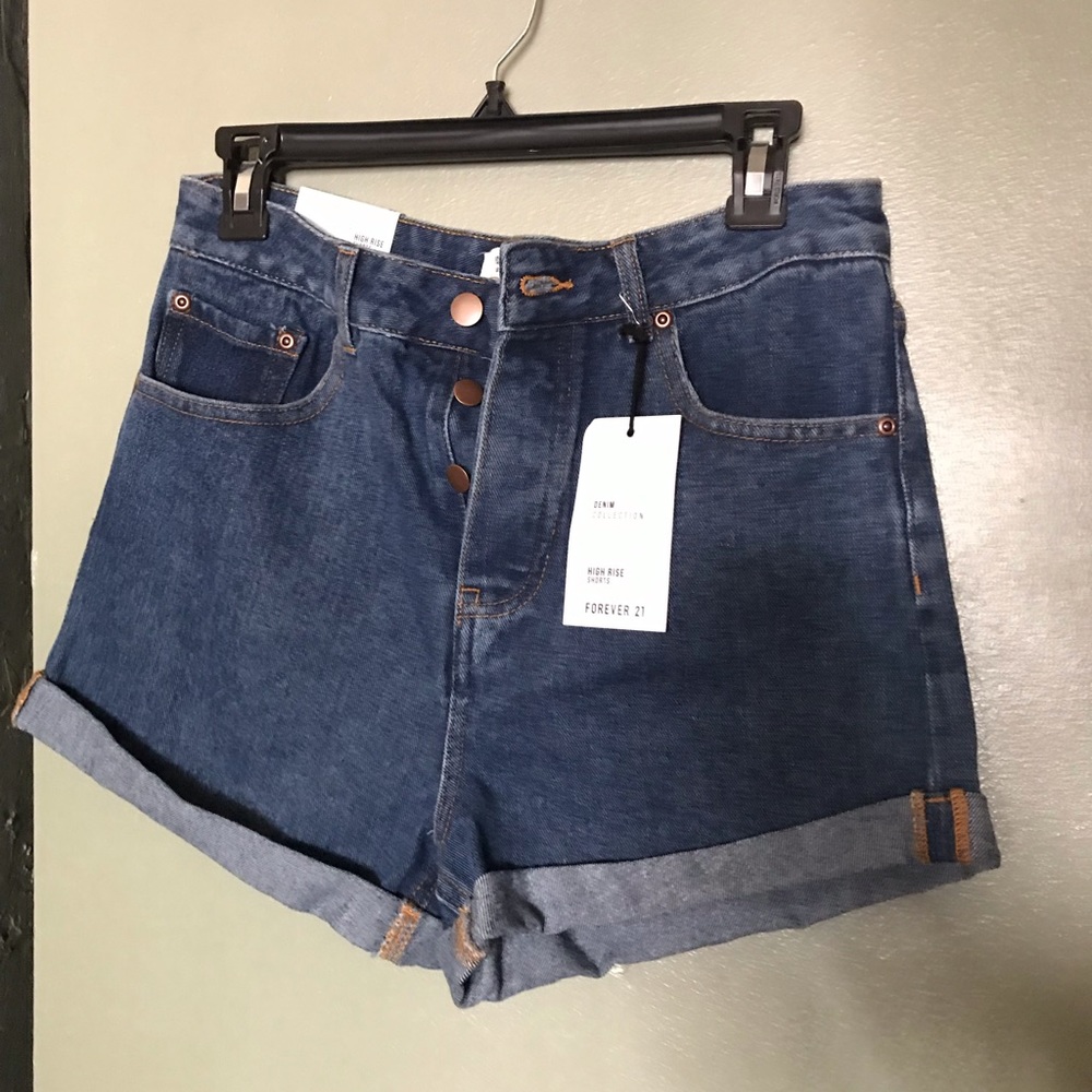 BRAND NEW Shorts